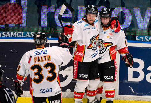 Janne Niinimaa och Niklas Olausson, Luleå, jubel