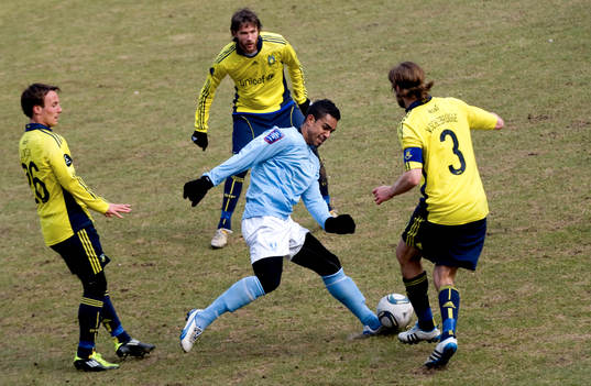 Wilton Figueiredo, Malmö mot Bröndbys svenskar Mikael