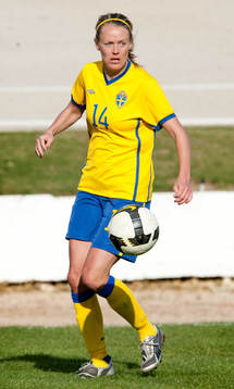 Josefine Öqvist, Sverige