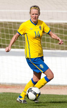 Josefine Öqvist, Sverige