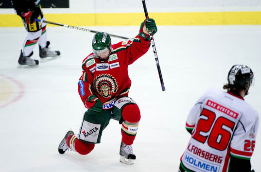 Robin Lindqvist, Frölunda, gör 3-0, jubel