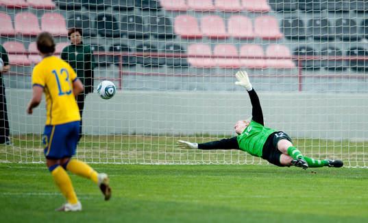 Kristin Hammarström, målvakt, Sverige, 1-1