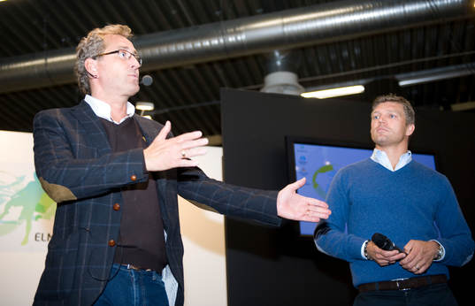 Förbundskapten Erik Hamrén och Marcus Allbäck