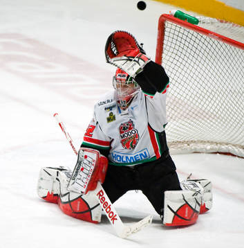 Tuomas Tarkki, målvakt, Modo