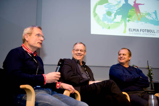 Paneldebatt, fr.v. Björn Andersson, Lars Lagerbäck, Jonas