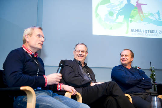 Paneldebatt, fr.v. Björn Andersson, Lars Lagerbäck, Jonas