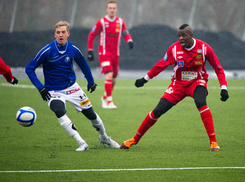 Viktor Svensson, Trelleborg och Dominique Kivuvu, Mjällby