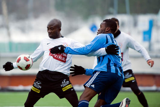 Jones Kusi-Asare, Assyriska och Gale Agbossoumonde,