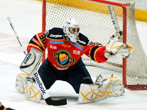 Mark Owuya, målvakt, Djurgården