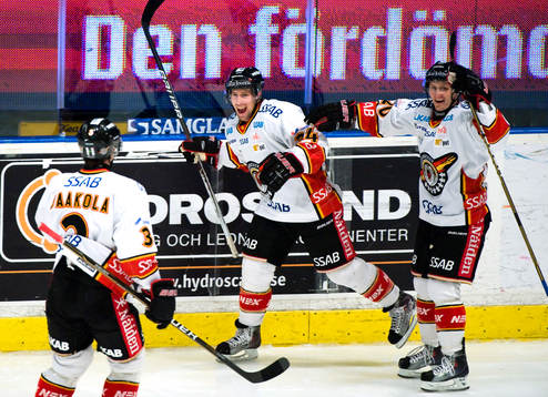 Cam Abbott och Joonas Vihko, Luleå, jubel