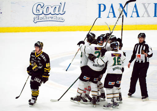 Victor Ahlström, AIK, depp och jubel i Färjestad