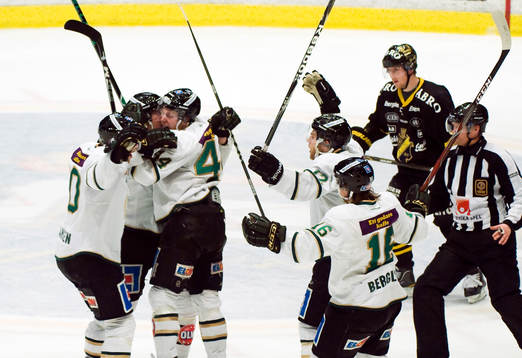Victor Ahlström, AIK, depp och jubel i Färjestad