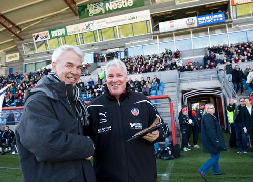 Conny Karlsson,  tränare, får pris, bäste tränare