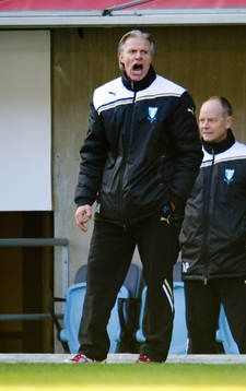 Roland Nilsson, tränare
