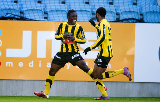 Mathias Ranégie, Rene Makondele, Häcken, jubel
