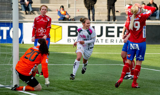 Manon Melis, Malmö avgör, jubel