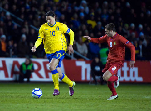 Zlatan Ibrahimovic, Sverige och Eugeniu Cebotaru, Moldavien