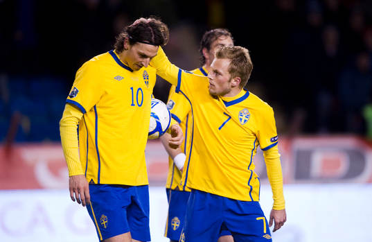 Zlatan Ibrahimovic ochh Sebastian Larsson
