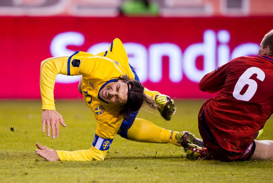 Zlatan Ibrahimovic, Sverige grinar illa när han får straff