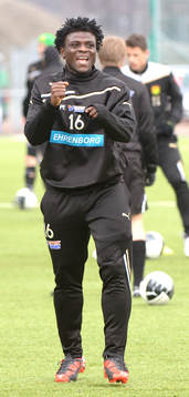Razak Omotoyossi, Gais, jubel