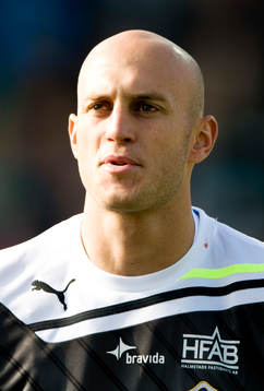Nauzet Perez, Målvakt, porträtt