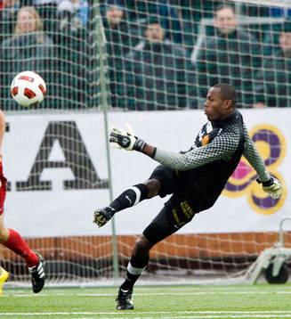 Dwayne Miller, målvakt, Syrianska
