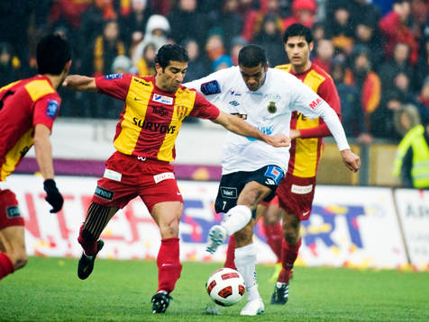 Abgar Barsom, Syrianska och James Frempong, Gefle