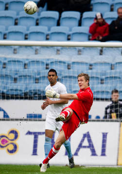 Johan Dahlin, mälvakt, Malmö FF slår en utspark som blir