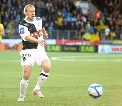 Kari Arkivuo, Häcken