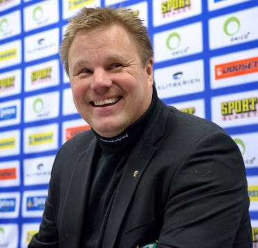 Leif Carlsson, assisterande tränare, Färjestad, jubel