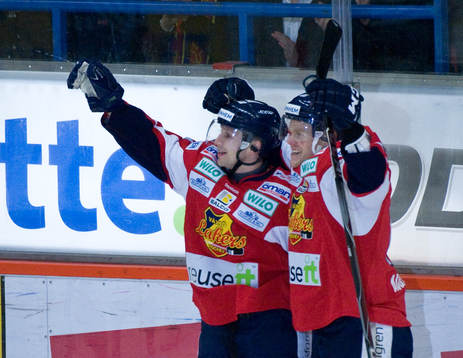 Dustin Johner och Jeremias Augustin, jubel, Växjö