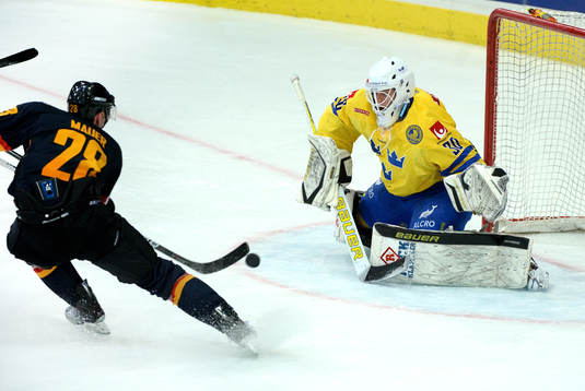 Frank Mauer, Tyskland, Viktor Fasth, målvakt, Sverige
