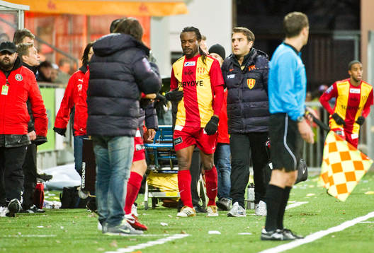 Peter Ijeh, Syrianska lämnar planen och spelet