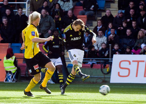 Bläddra bland fler bilder av Fotboll, Allsvenskan, AIK - Mjällby: