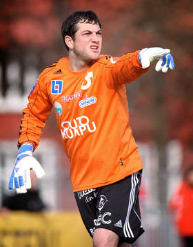 Brian Edwards, målvakt
