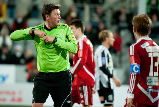Antti Kanerva, Domare