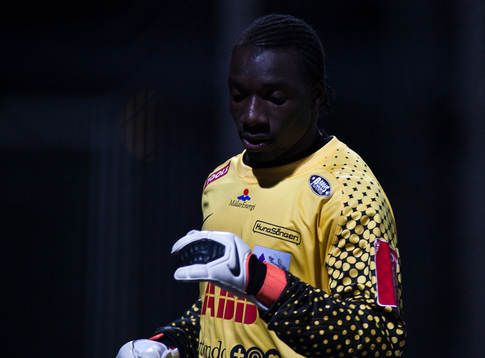 Christian Caulker, målvakt