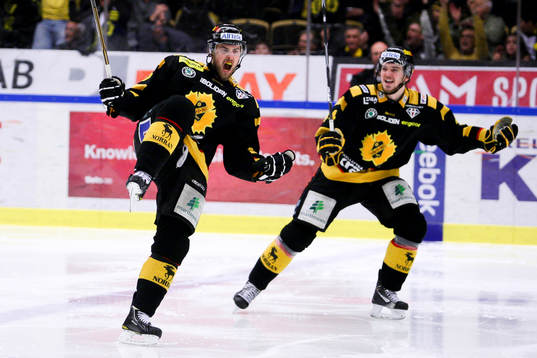 Joakim Lindström, Skellefteå gör 1-0, glädje, jubel med