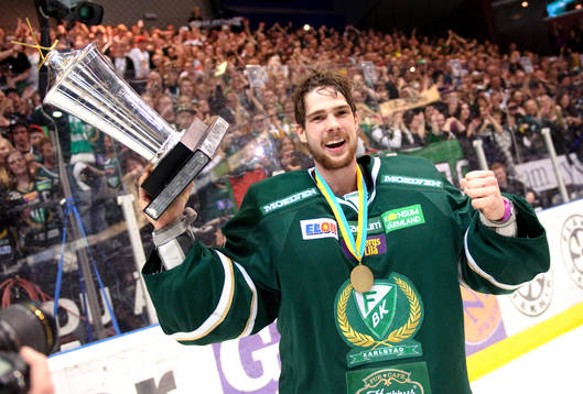 Alexander Salak, målvakt, Färjestad, jubel med pokal.