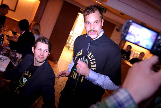 Sanny Lindström intervjuar Rickard Wallin, Färjestad