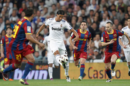 Bläddra bland fler bilder av Fotboll, El Classico, Real Madrid - Barcelona
