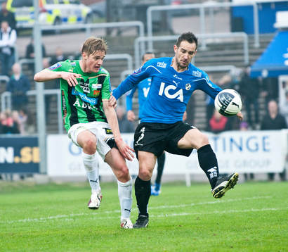 Johan Mårtensson, Gais mot Ivan Diaz, Halmstad