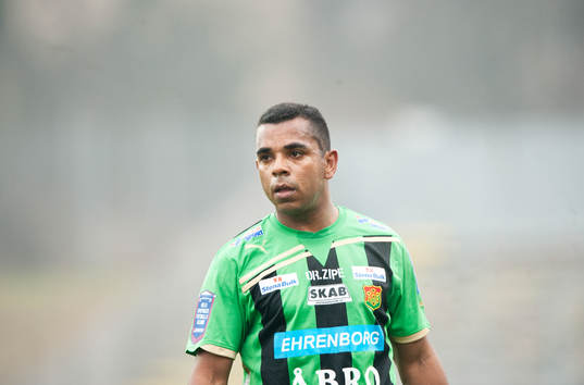 Alvaro Santos
