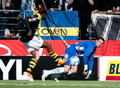 Mohamed Bangura, AIK, gör 1-0, jubel