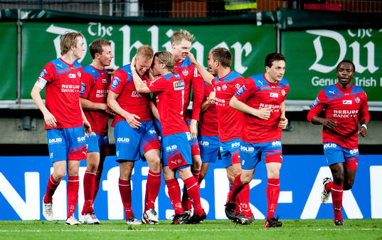 Peter Larsson, Helsingborg, gör 1-1, jubel