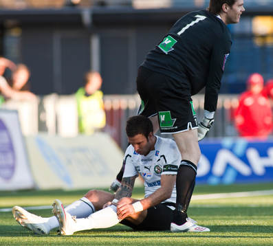 Mattias Hugosson, målvakt, Gefle tar ett kliv över