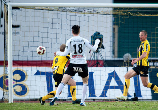 Markus Astvald, Örebro, gör 1-2