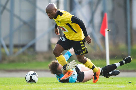 Straff och utvisning, Tokelo "Tike" Rantie, Hässleholm,