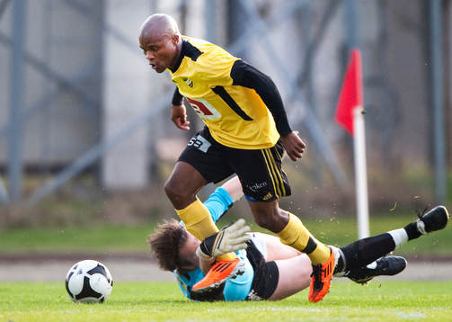 Straff och utvisning, Tokelo "Tike" Rantie, Hässleholm,
