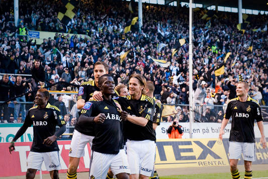 AIK och Ibrahim Bangura i jubel